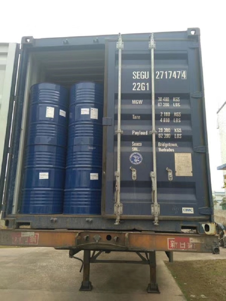 Exportez des marchandises dangereuses de classe 3 avec un service à guichet unique à Shenzhen