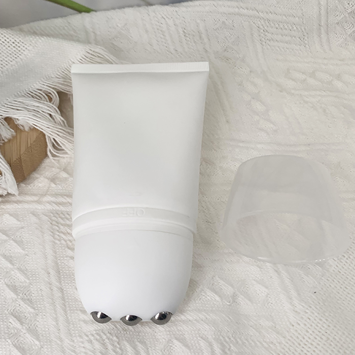Container with Metal Three Ball Head for Massage Cream