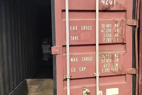 The goods exported to the UK have entered the container