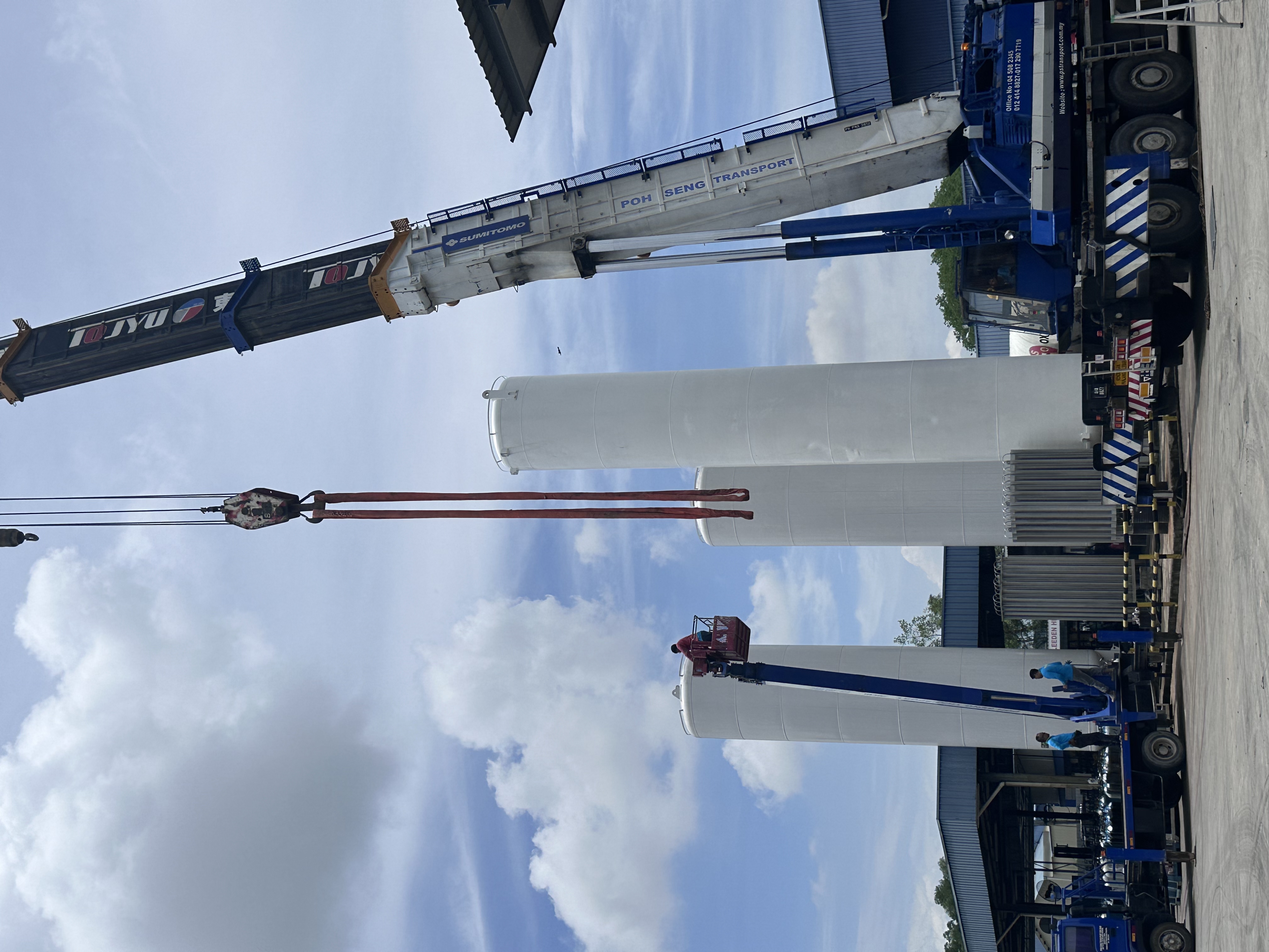 Cryogenic Storage Tank