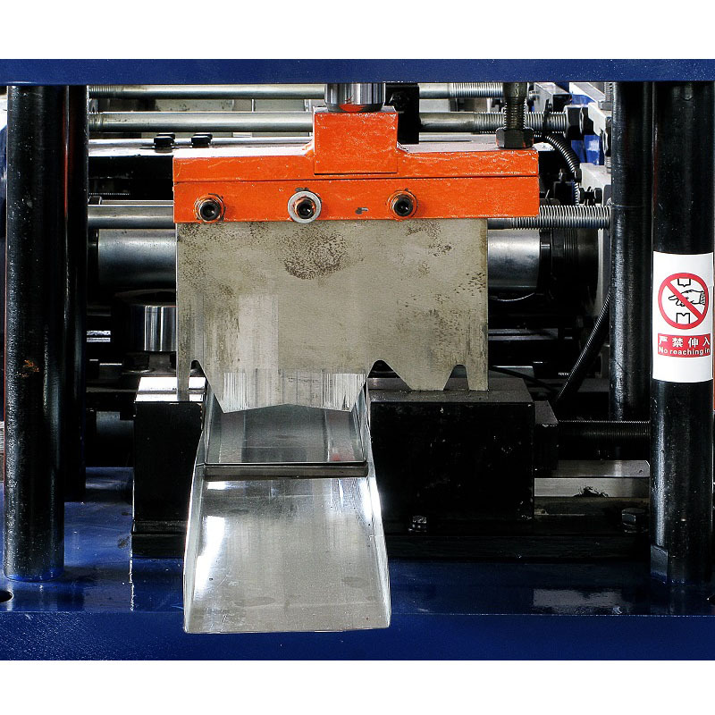 U Shape Roof Steel Purlin Rolling Former Machine