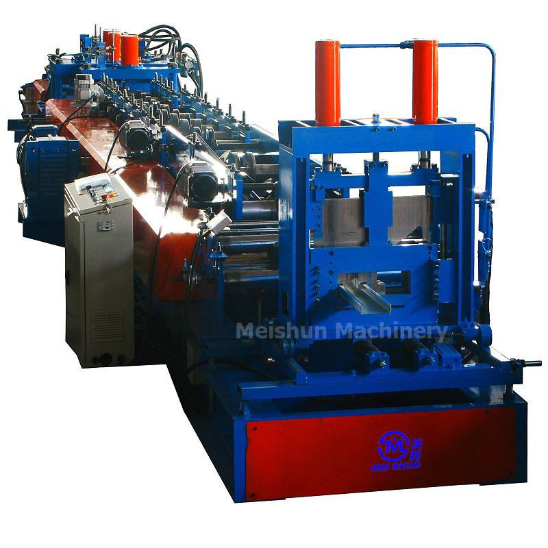 Machines de formage de rouleaux de profil en acier C