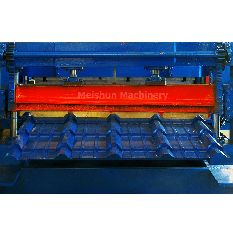 roofing panel forming machine