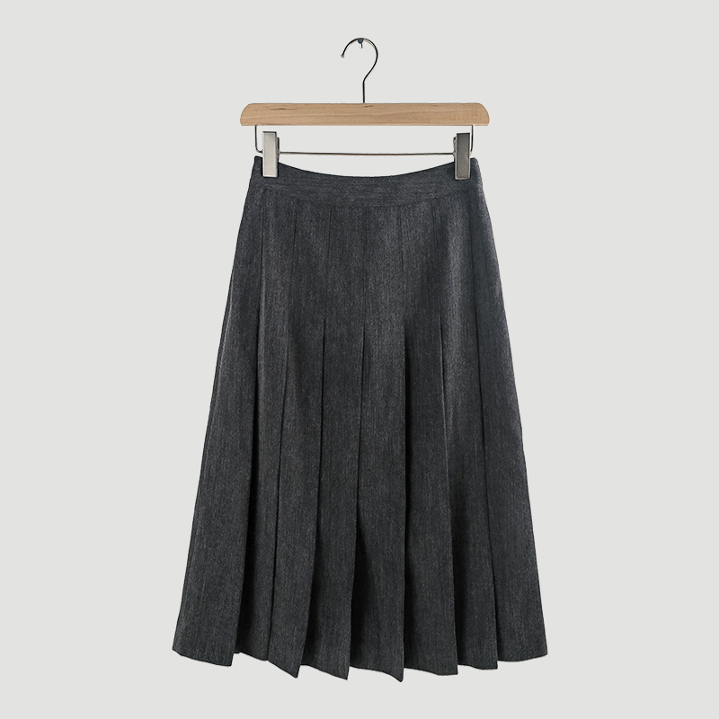 pleats skirts