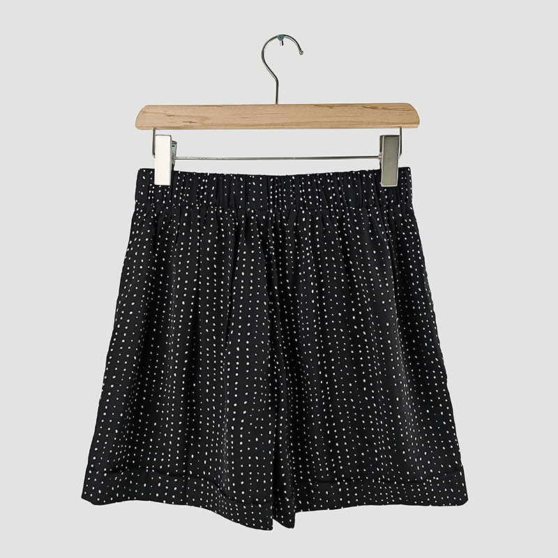 black dots print polyester shorts