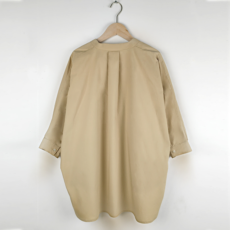 brown half-sleeve blouse