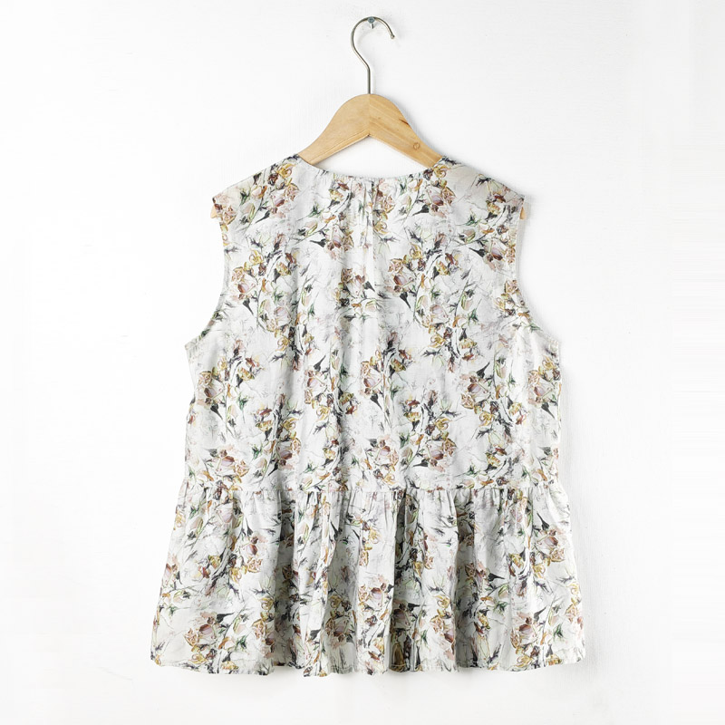 flora print sleeveless top