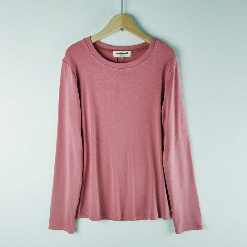 pink long sleeve shirt