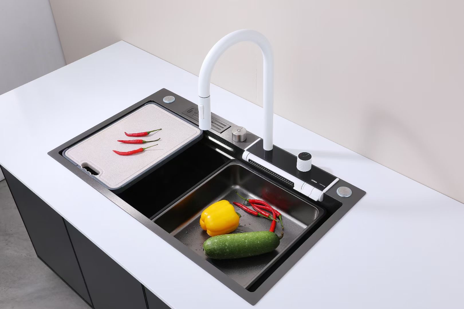 Vòi bếp kéo ra hình thác nước bay thiết kế mới, vòi phun nước nóng lạnh có màn hình hiển thị kỹ thuật số