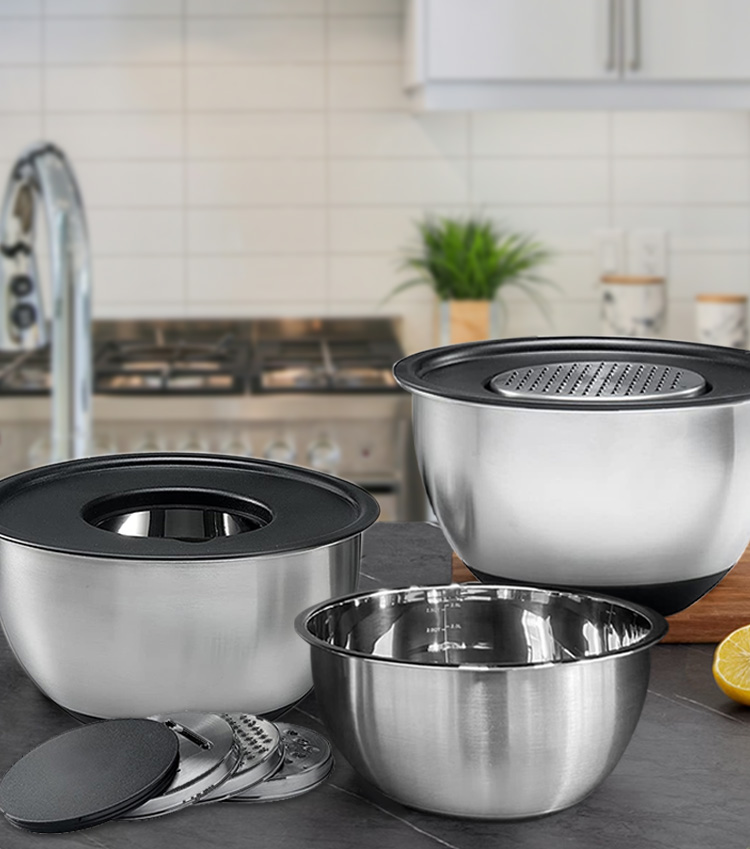 Fruit salad mixing bowl