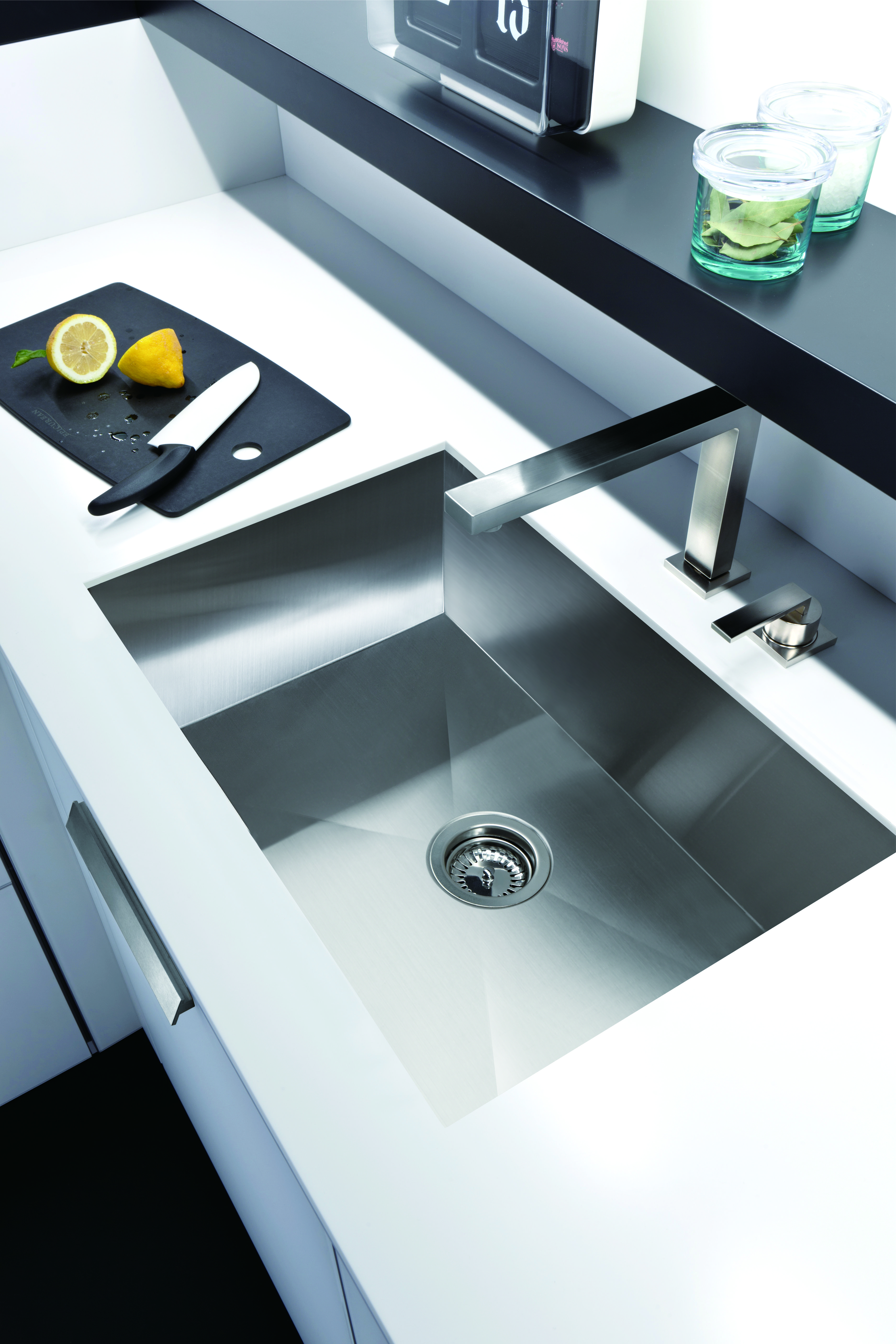 Hướng dẫn lắp đặt bồn rửa âm bàn Tophome