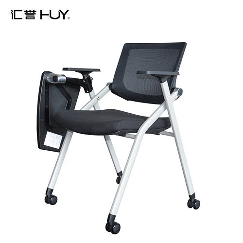 Foldable training chair