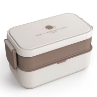 Buckle designed lunch box