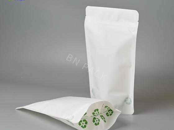 Imballaggio biodegradabile per custodia in piedi