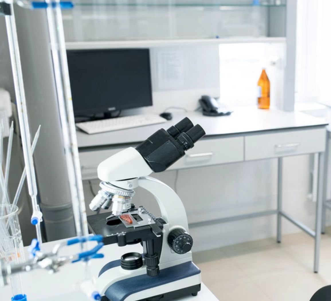Fluorphlogopite sheets for chemical detectors