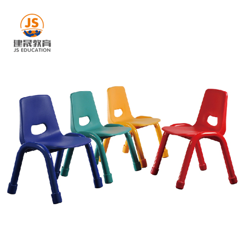 Bella sedia per bambini da asilo in metallo