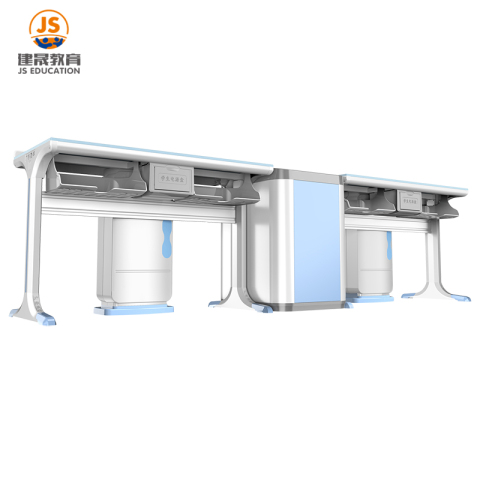 Bureau de laboratoire de travail en sciences chimiques