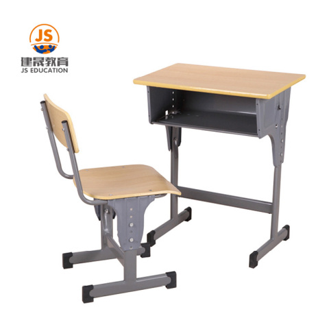 Sedia moderna in legno per la scuola superiore