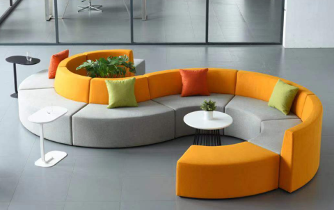 Canapé de bureau multicolore pour zone de réception