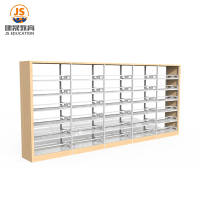 Modernes Eckleiter-Bücherregal aus Holz
