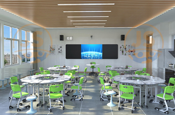 How to flexibly arrange the classroom space to achieve variability?