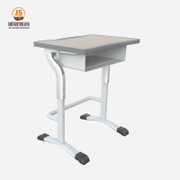 Személyre szabható kényelem a tanuláshoz Állítható íróasztal és szék
