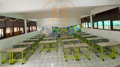 JianSheng Group firma un contrato para la compra de pupitres y sillas para aulas en Indonesia
