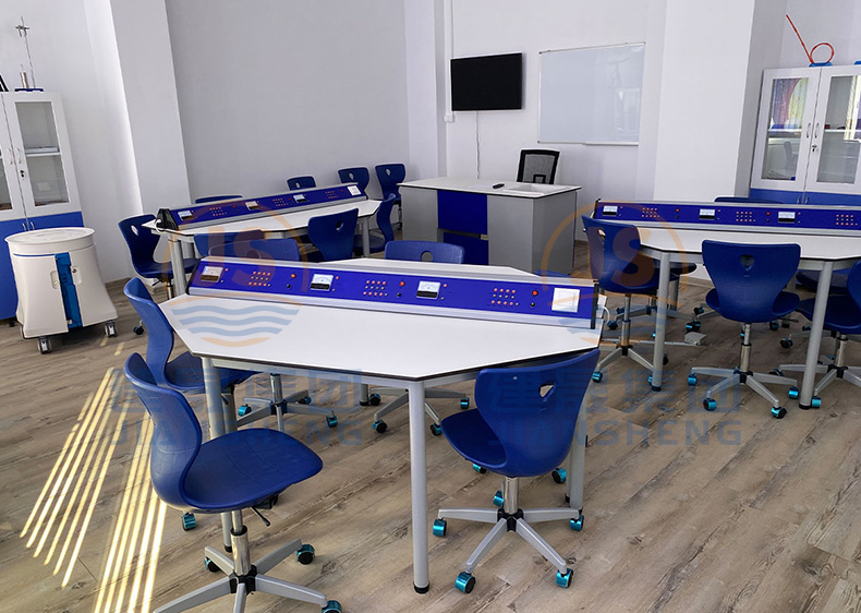 educational furniture