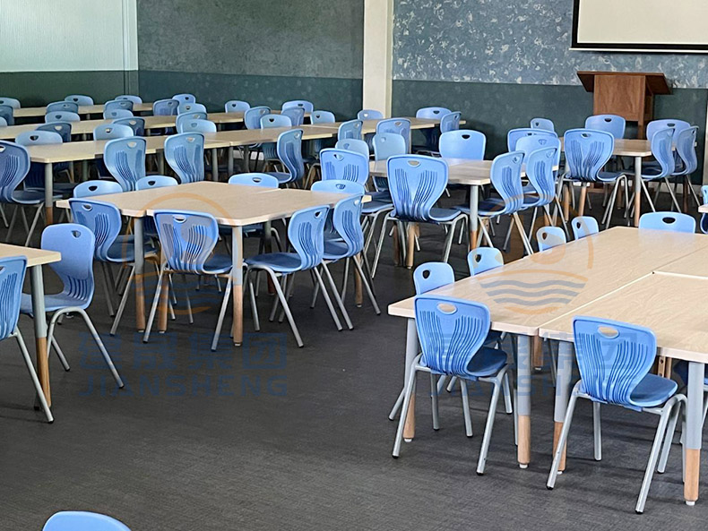 primary school desks and chairs