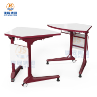 Умни класни бюра и столове за съвместна работа с ученици