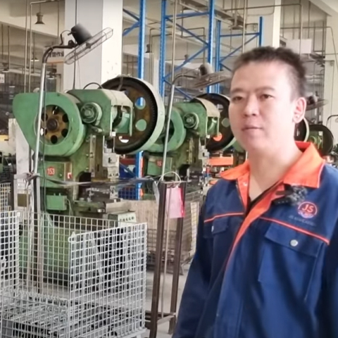 Dezvăluiți secretele producției de mobilier școlar de la Jiansheng