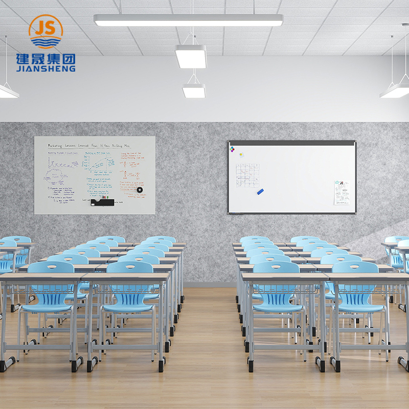 Mobilier de classe primaire roumain : bureau et chaise pour élèves