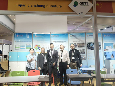 Jiansheng Furniture auf der GESS Saudi-Arabien 2025