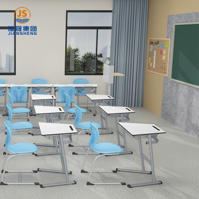 Mobilier pentru sala de clasă a Universității JS, birouri pentru studenți
