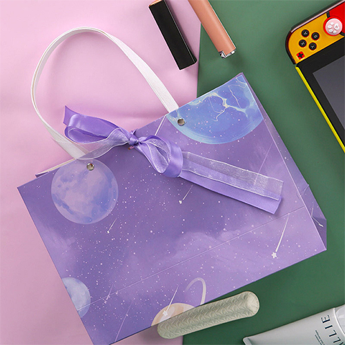 Sacs en papier cadeau pourpre de luxe ruban cravate noeud