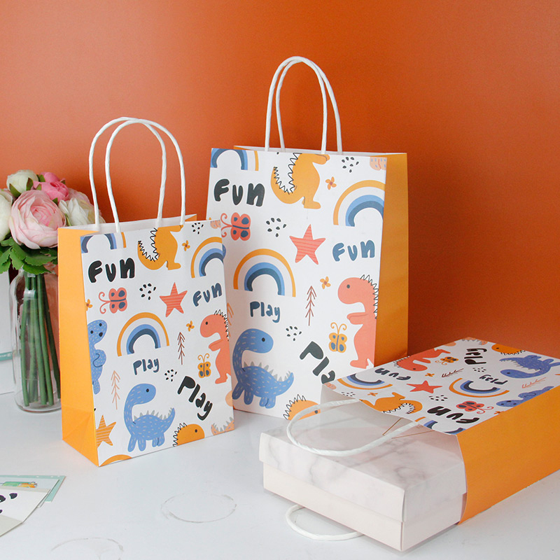 Sacs de transport en papier kraft pour cadeau d'épicerie en papier de conception personnalisée avec poignées torsadées