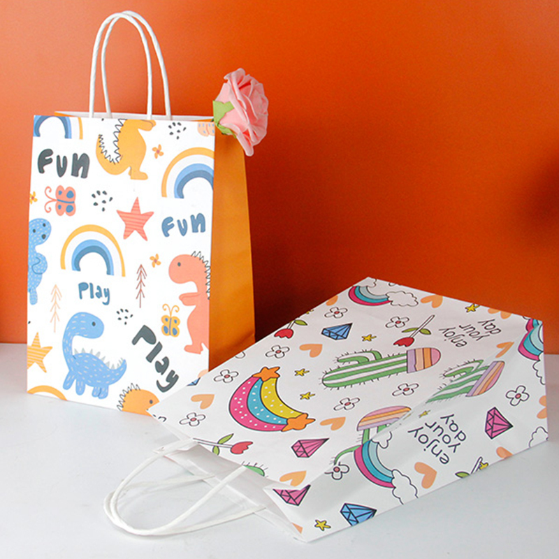 Sacs de transport en papier kraft pour cadeau d'épicerie en papier de conception personnalisée avec poignées torsadées