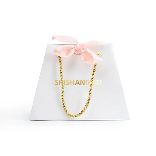 Debossing bianco Logo stampato bianco Boutique Shopping JewelrySacchetto di carta