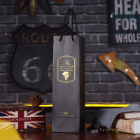 Usine conception personnalisée feuille estampage personnalisé marque noël bouteille de vin papier emballage sacs-cadeaux avec poignée