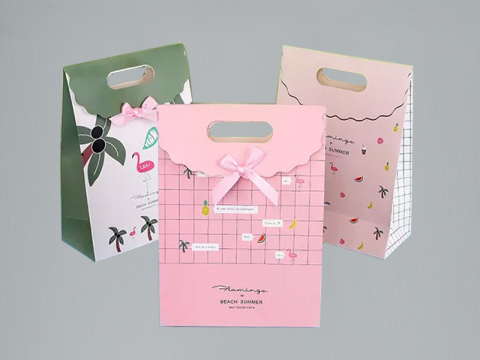 Подарочные пакеты