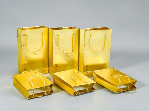 Бумажные пакеты для ювелирных изделий