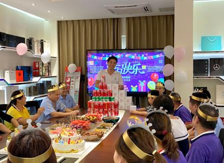 Festa di compleanno del personale