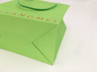 индивидуальные оптовые экологически чистые маленькие ручные бумажные подарочные пакеты для покупок с ручкой с вашим логотипом для деловых украшений
