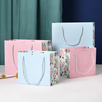 Personalized gift bags tote shopping paper packing bag with your own logo