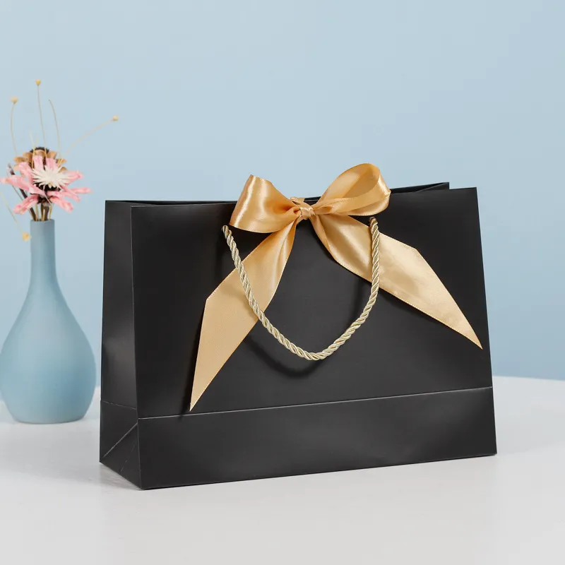 Papier de sacs à provisions de cadeau d'artisanat de couleur de logo imprimé par taille faite sur commande