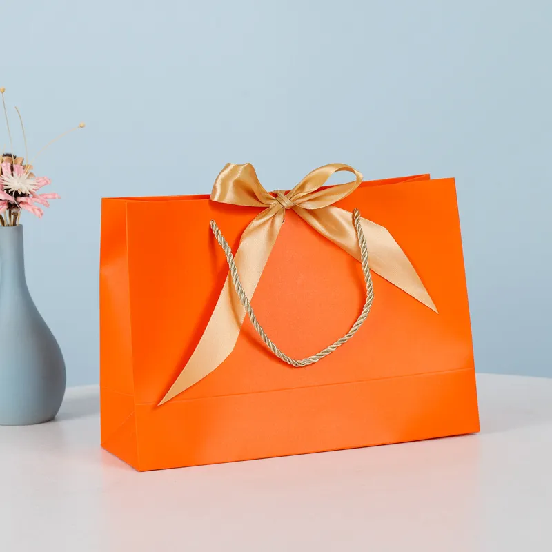 Umweltfreundliche Einkaufs-Geschenkpapiertüten in individueller Größe in personalisierten Farben