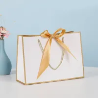 Umweltfreundliche Einkaufs-Geschenkpapiertüten in individueller Größe in personalisierten Farben