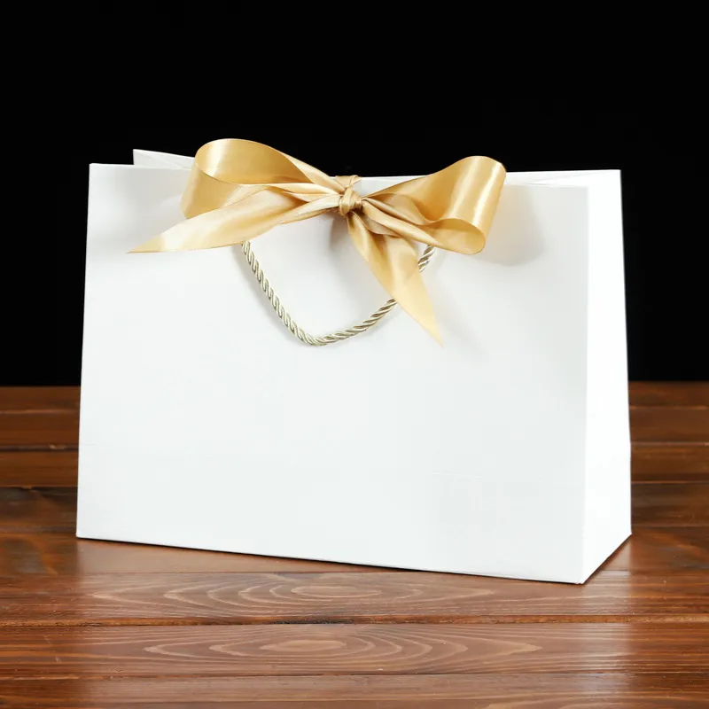 Umweltfreundliche Einkaufs-Geschenkpapiertüten in individueller Größe in personalisierten Farben