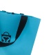 Bolsa de papel de embalaje de compras de ramo de zapatos de tela de flores de fondo cuadrado azul