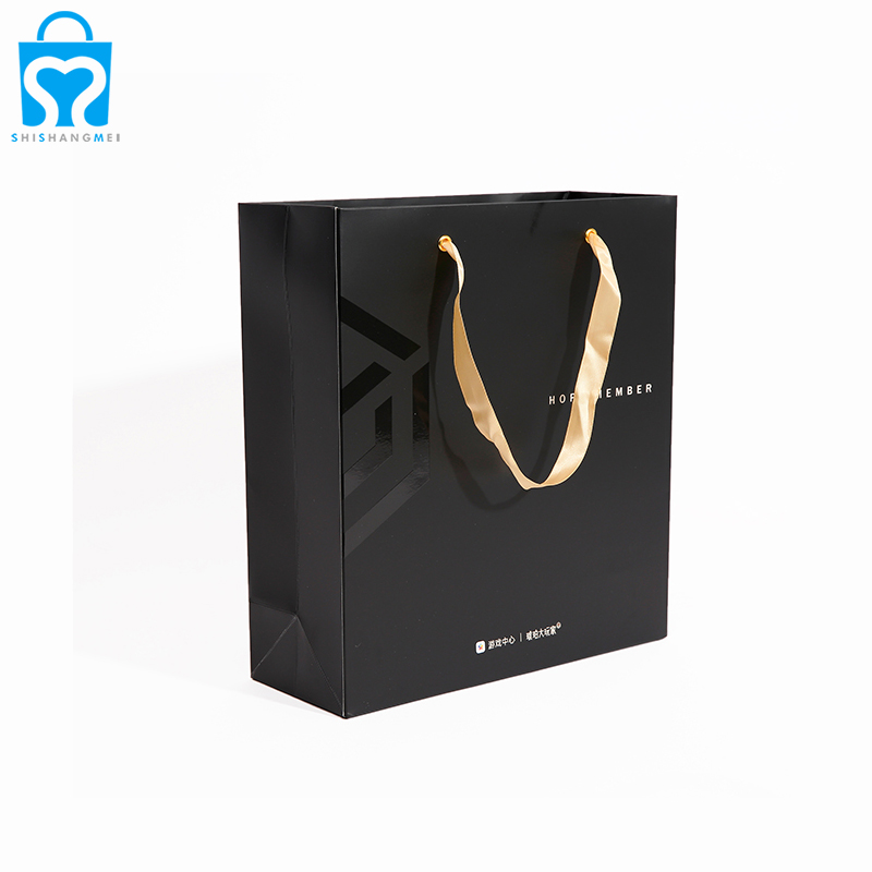 Bolsas de compras con logotipo de Boutique, 500 unids/lote, Totes no  tejidos con logotipo dorado personalizado para embalaje de ropa, regalos  para promoción - AliExpress